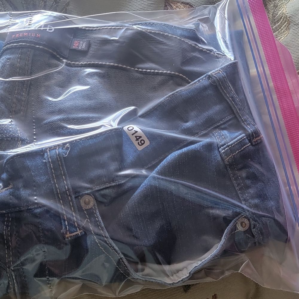 Torrid Sky High Skinny distressed jeans - Picture 10 of 14